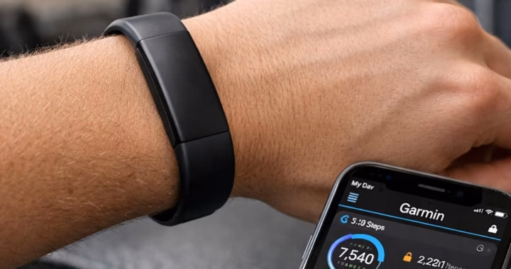 Cirqa Garmin: The Screen-Free Smart Band Shake-Up